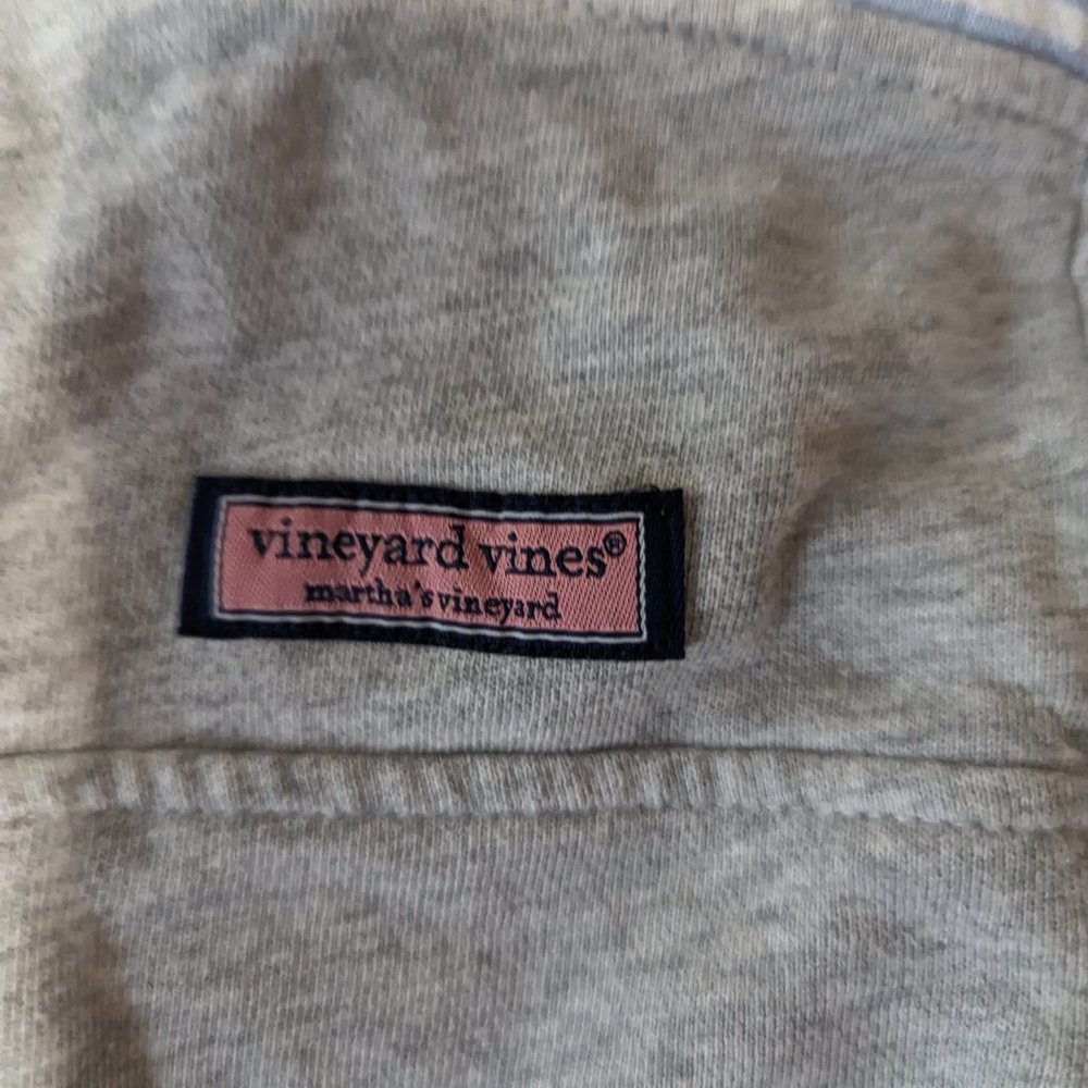 Vineyard Vines Pullover - image 4